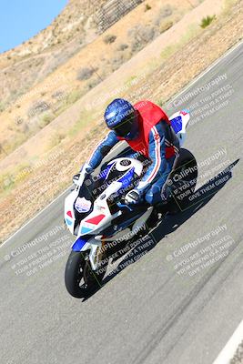 media/Oct-14-2023-TrackXperience (Sat) [[0517685739]]/Level 1/session 3 turn 2/